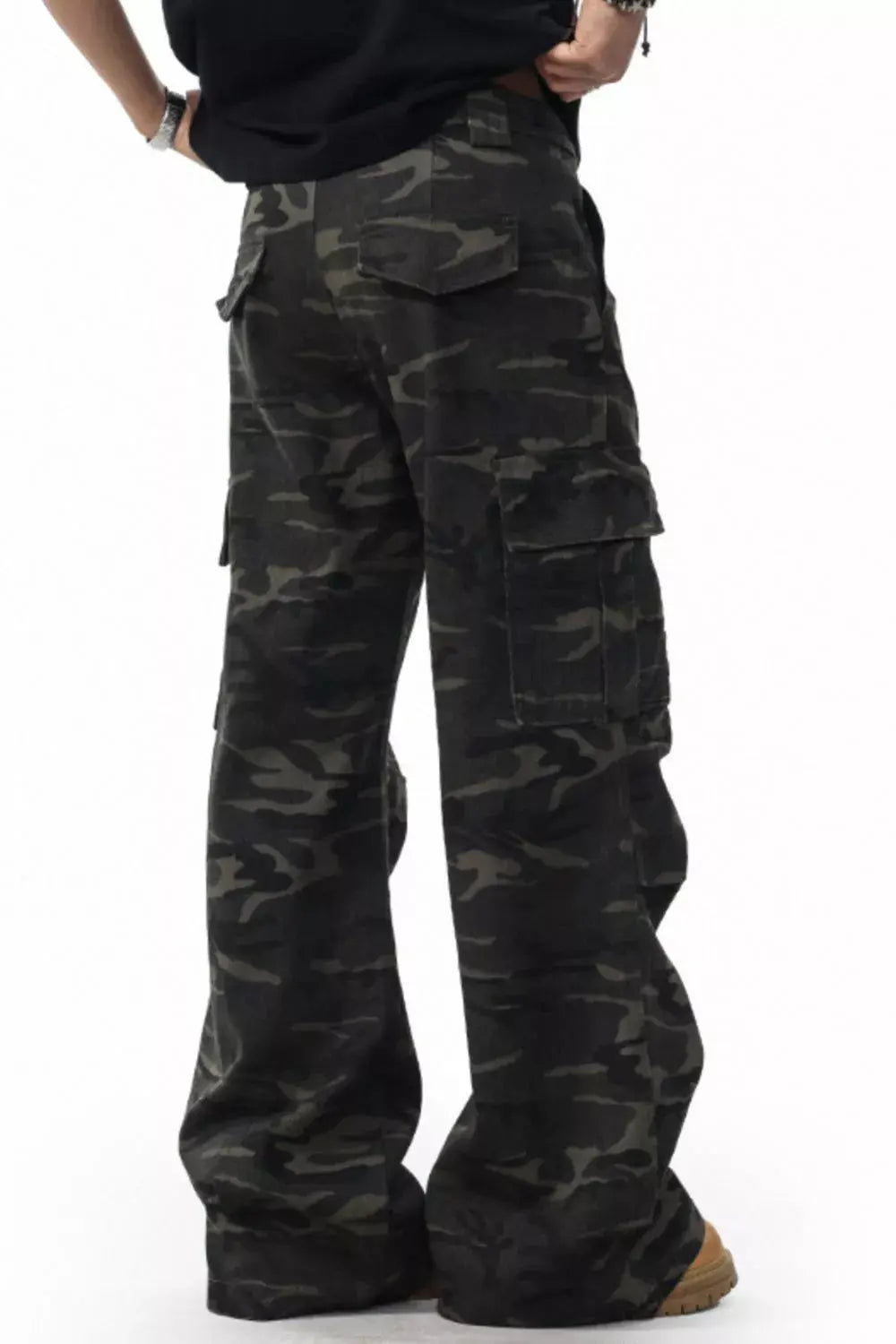 Trendsi Camo Cargo Pants Men's Relaxed Fit Outdoor Versatile Bottoms with Pockets by Trendsi