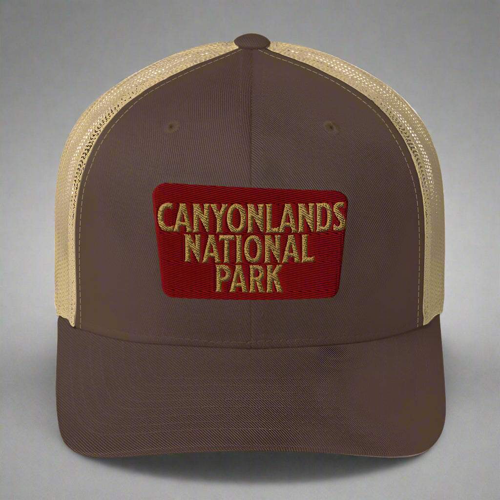 Canyonlands National Park Sign Embroidered Trucker Hat - MENLL