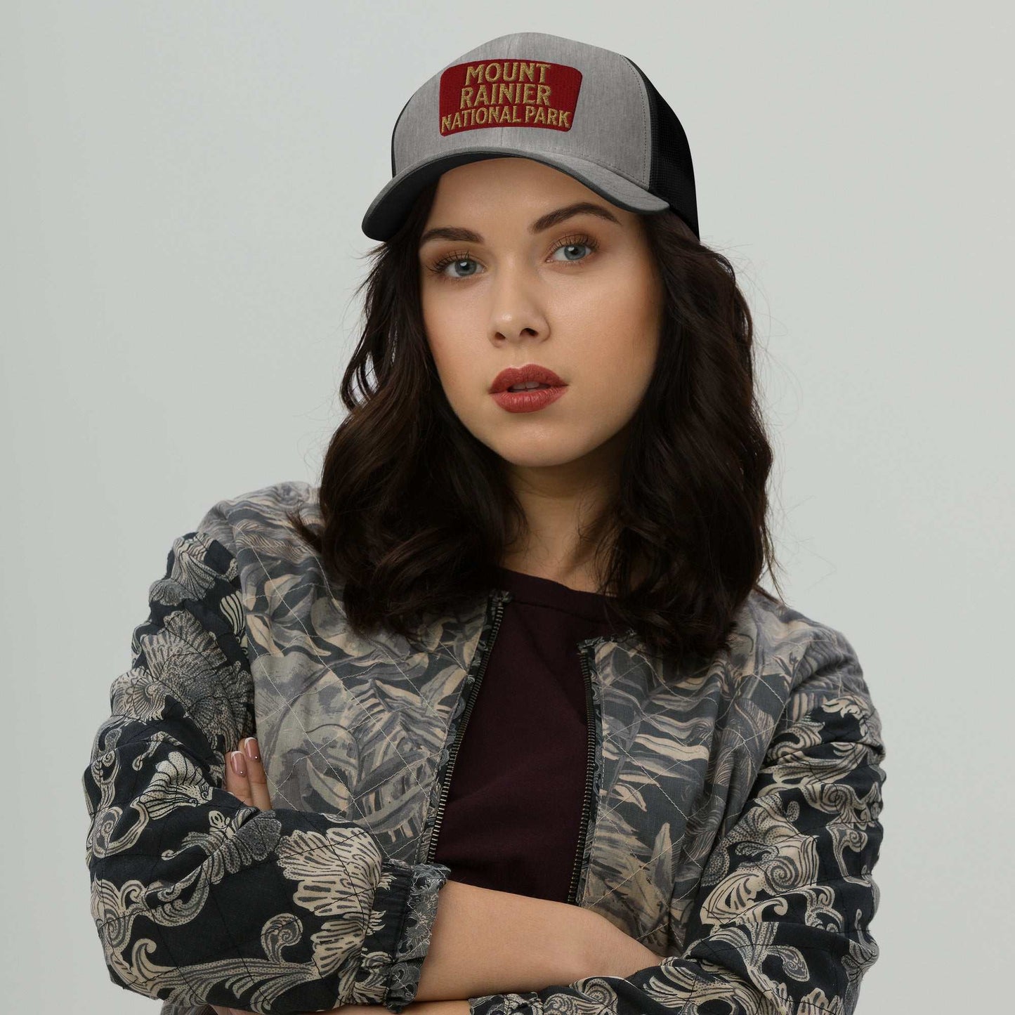 Mount Rainier National Park Sign Embroidered Trucker Hat - MENLL