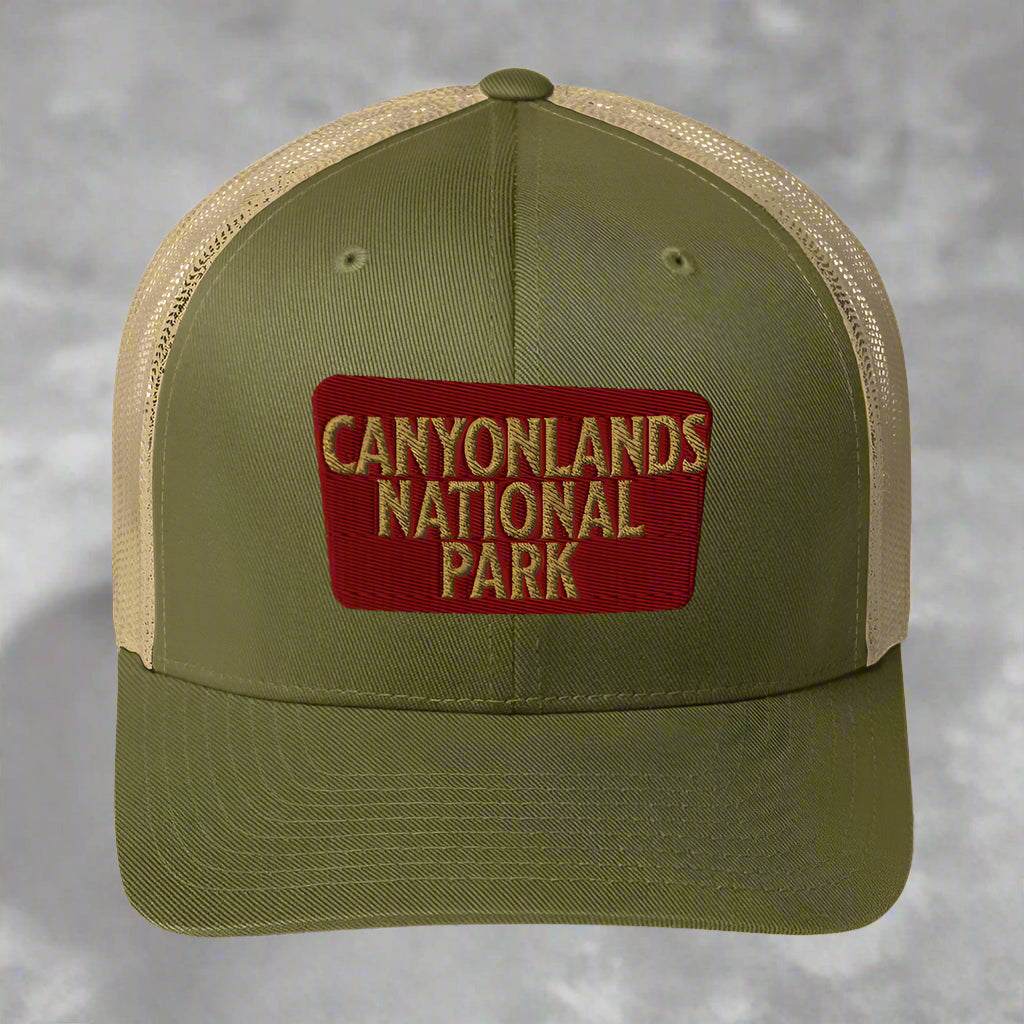 Canyonlands National Park Sign Embroidered Trucker Hat - MENLL