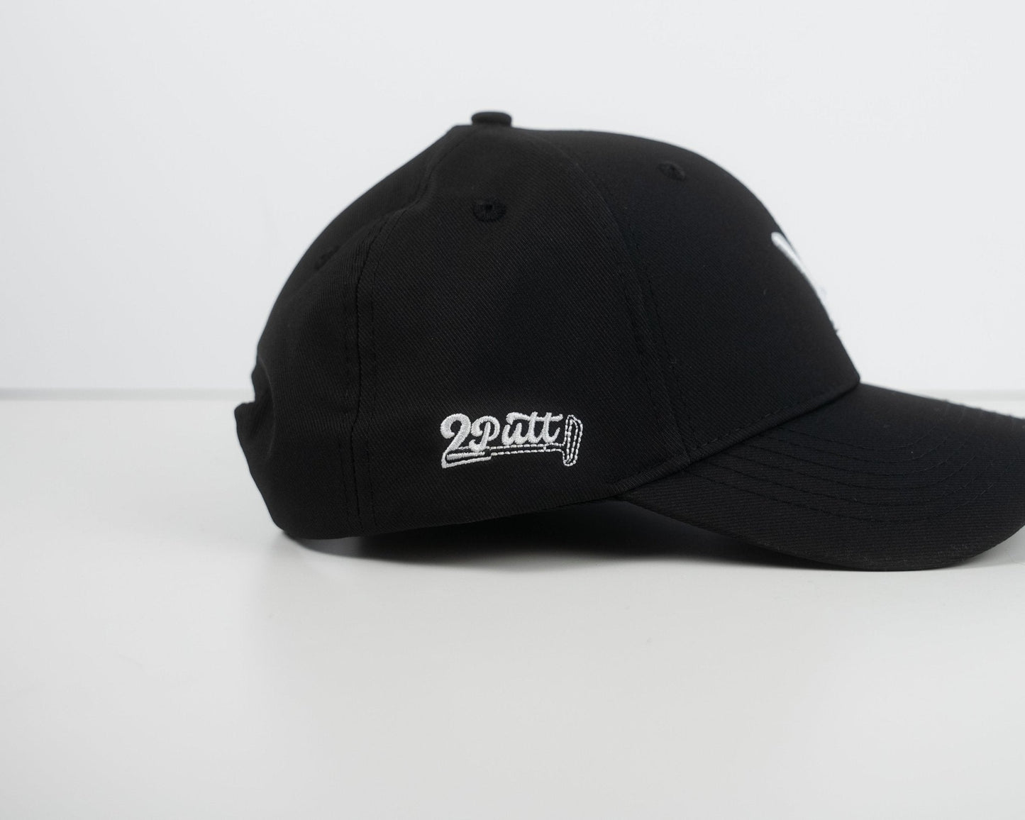 2putt Hat Sink It - Black - Detail View