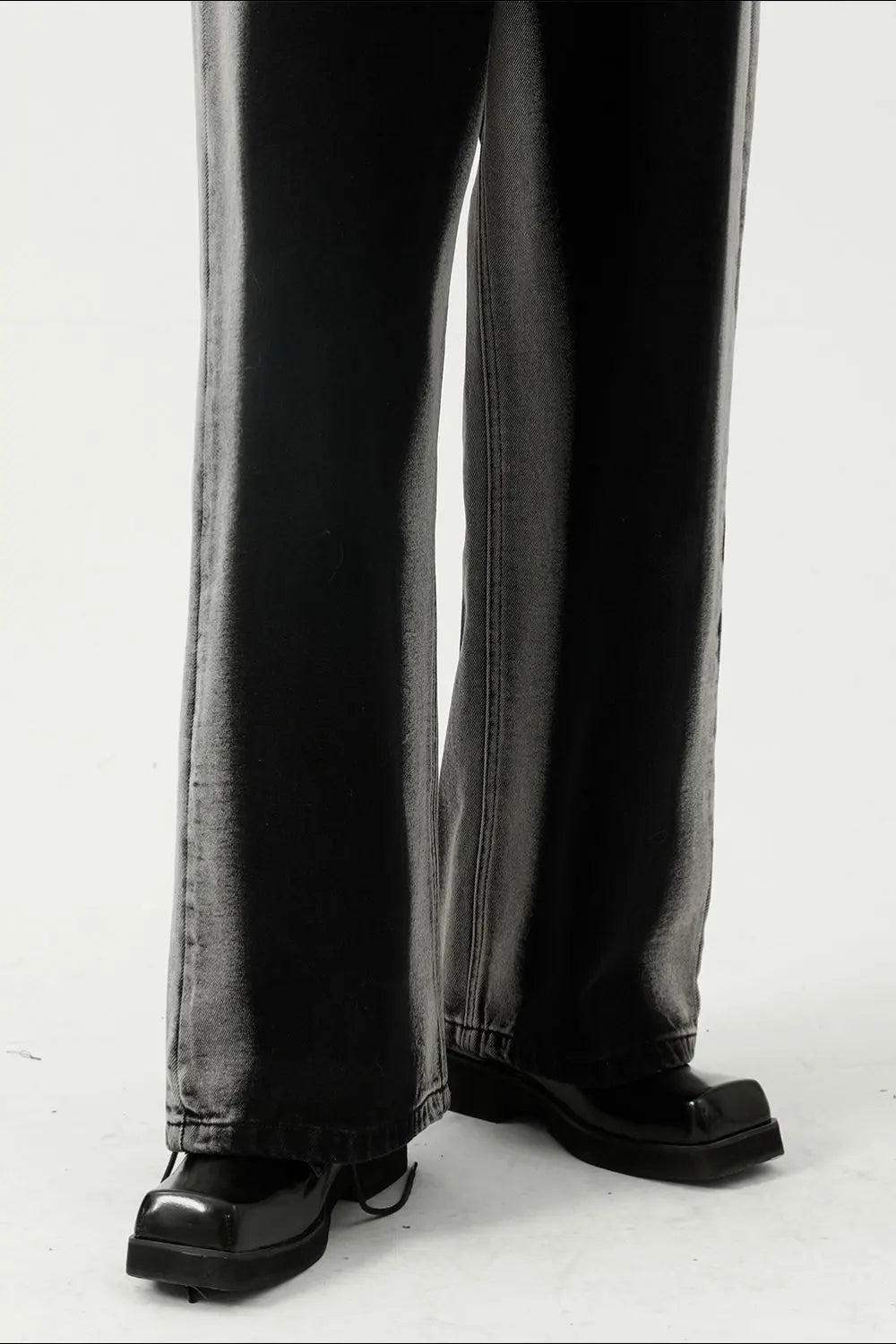 MENLL Black Denim Jeans Men's Casual Wear Side Contrast Slim Fit by MENLL