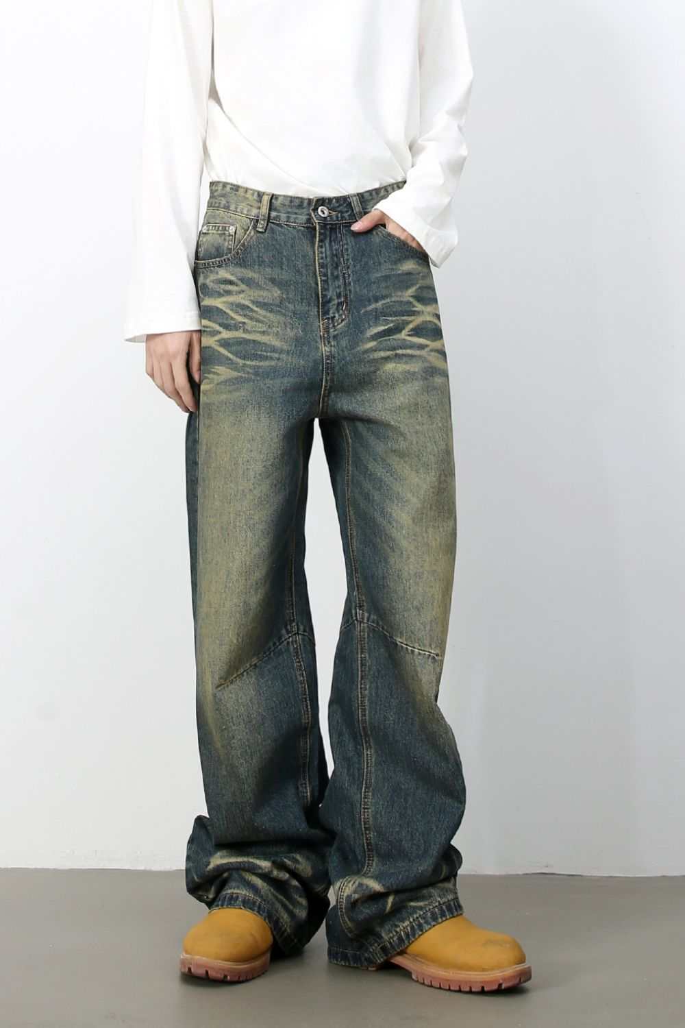 Men's wide leg jeans, basic style, washed, no stretch, cotton blend material.