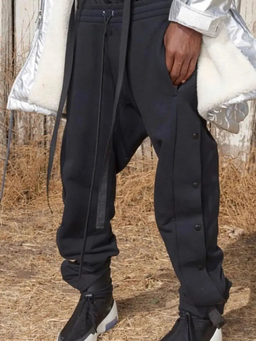 d52b3323-7722-4aaf-9669-98da33cd5ab4-Max