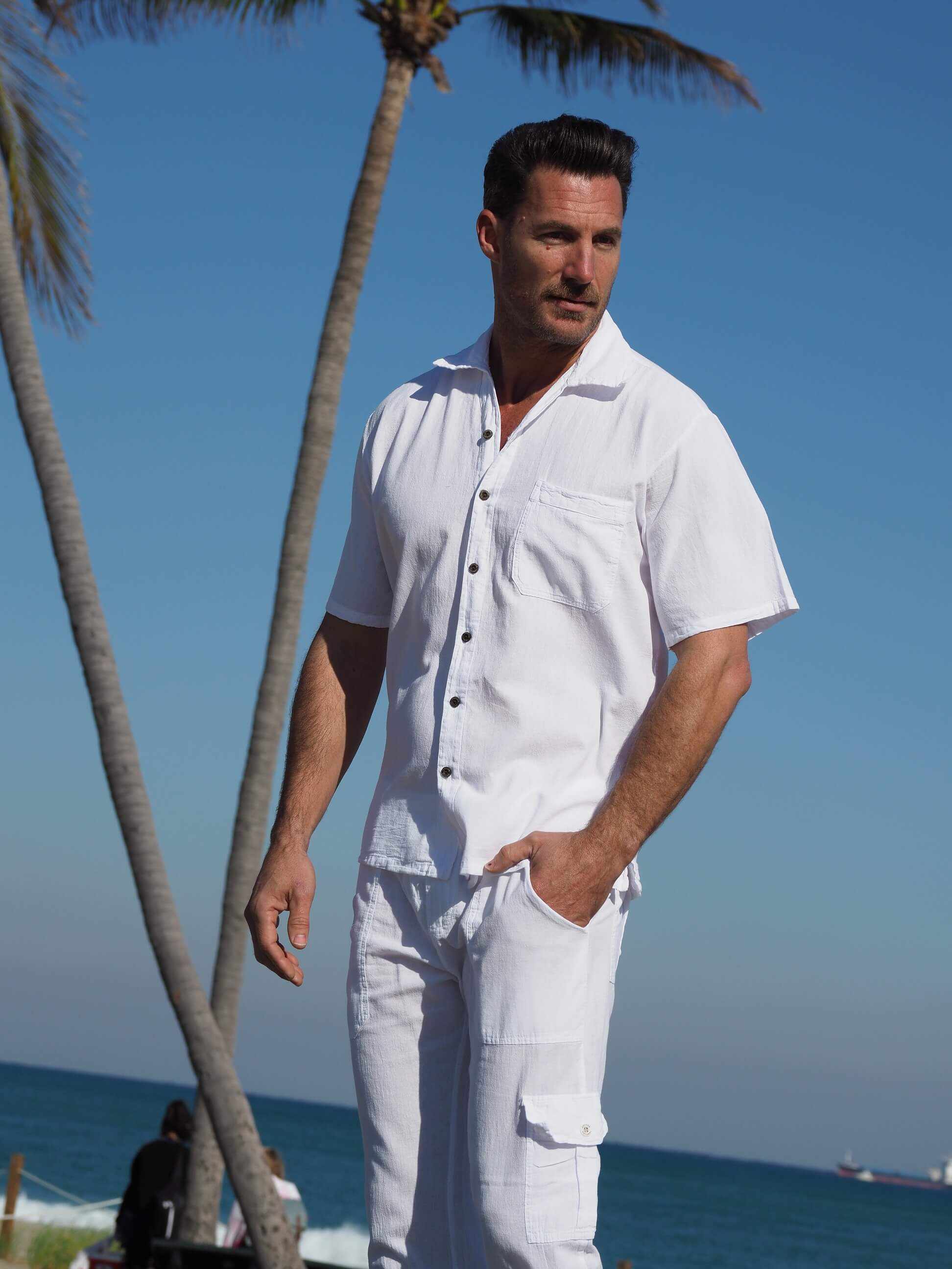 Men's Islander Shirt in white, button-down with short sleeves, made of Peruvian Pima Cotton.