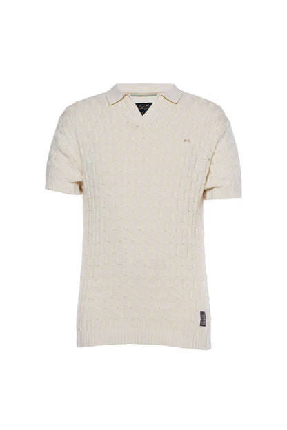 Jacquard knit polo with short sleeves, ribbed collar, and signature rabbit embroidery.