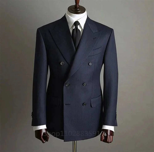 Double-breasted solid color men's blazer suit for business and weddings.