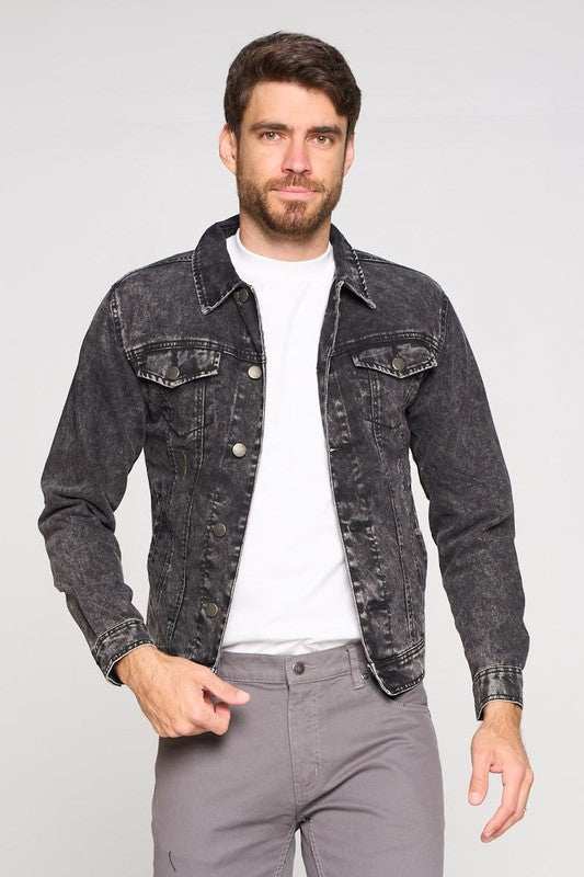 Men's denim jacket in vintage black, 100% cotton, casual style, solid pattern.