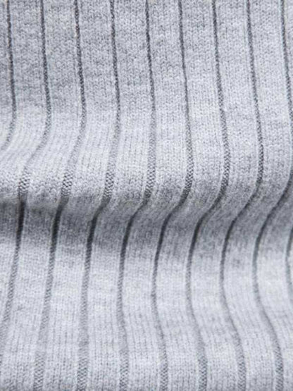 Slim Fit Men's Knitted Turtleneck Sweater – Casual Comfort for Autumn-Winter