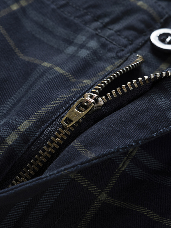 Stylish Men's Plaid Sports Shorts - Slim Fit, Multi-Pocket Casual Wear for Spring & Summer - MENLL