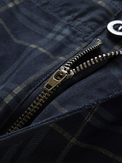 Stylish Men's Plaid Sports Shorts - Slim Fit, Multi-Pocket Casual Wear for Spring & Summer - MENLL
