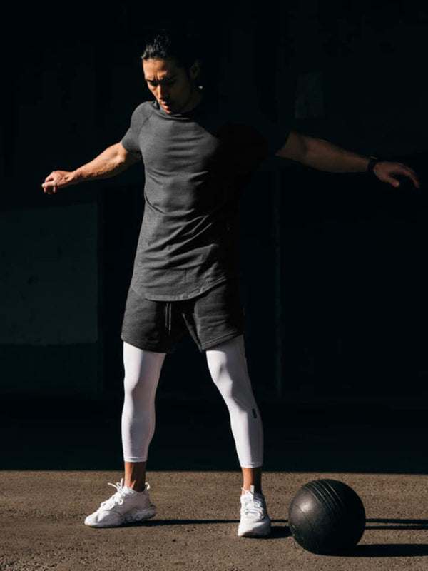 Ultimate Comfort Men's Multi-Pocket Sports Gym Shorts with Hanging Towel for Stylish Running and Training - MENLL