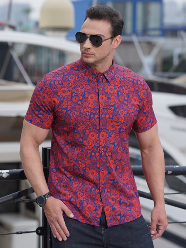Plus size men's floral short sleeve shirt with stretch fabric.