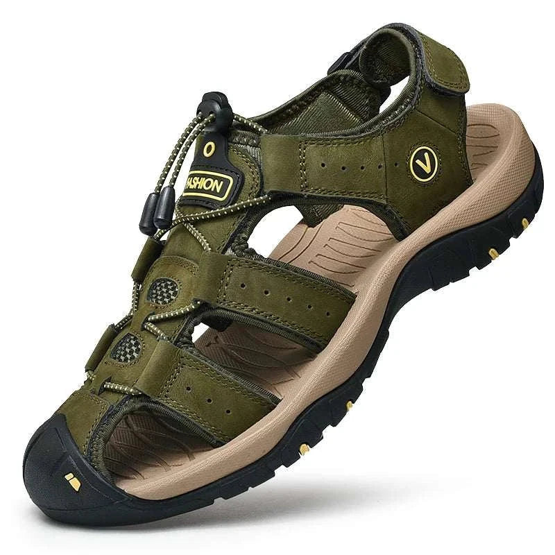 Summer men sandals in genuine leather, casual outdoor footwear with rubber outsole and mesh lining. Ideal for beach and leisure activities. Available in sizes 38-48.