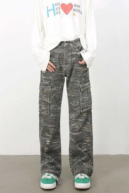 Men's baggy jeans with cargo pockets in gray, 100% cotton fabric.