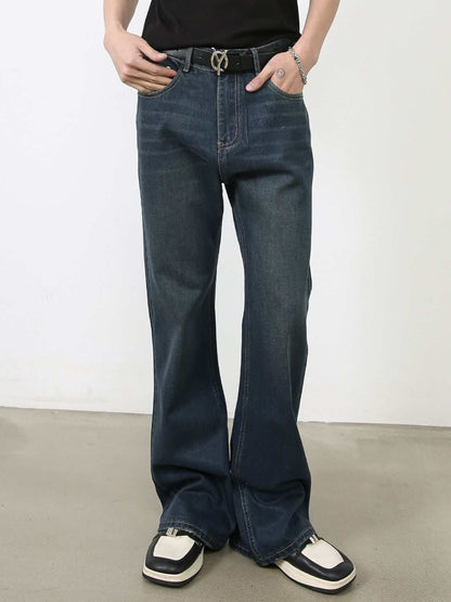 Men's bootcut jeans with pockets, basic style, non-stretch cotton blend.