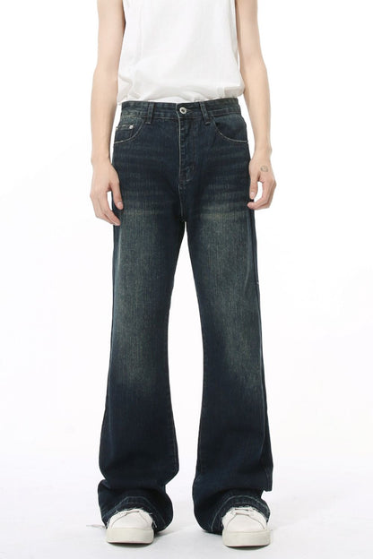 Raw hem jeans with pockets, no stretch, basic style.