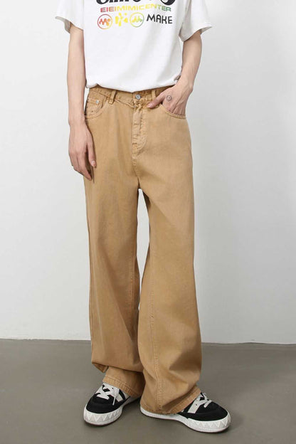 Men's mid rise baggy jeans in tan color made from 100% cotton, no stretch.