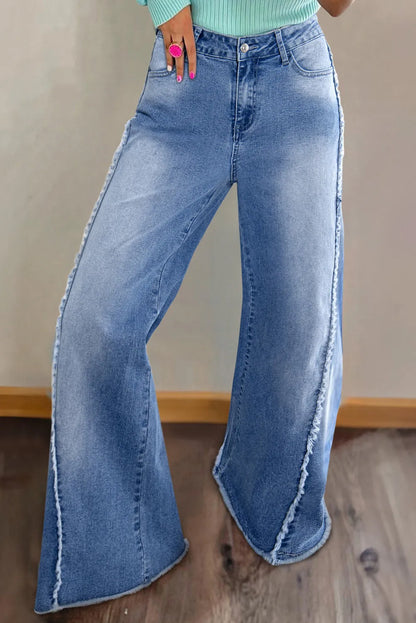 Raw hem wide leg jeans with pockets, slightly stretchy denim.