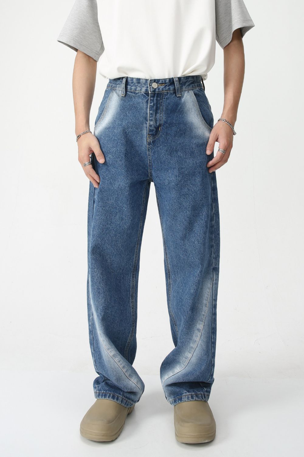 Men's tie-dye washed straight leg jeans, basic style with no stretch, made of cotton and viscose.