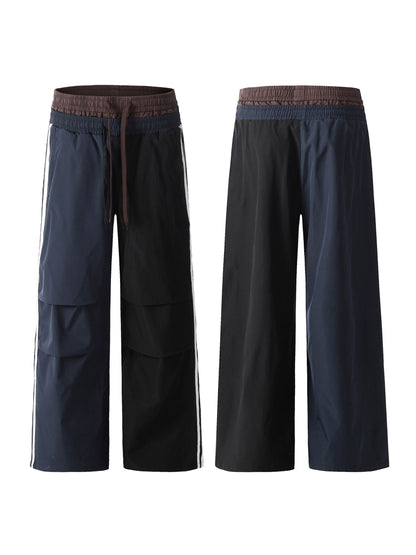 Men's double-waisted straight-leg cargo pants in polyester and viscose.