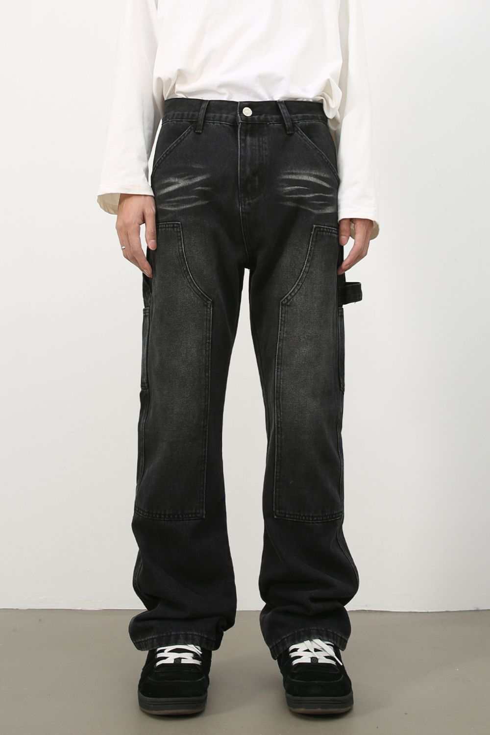 Men's baggy jeans with pockets, basic style, no stretch, cotton-viscose blend.