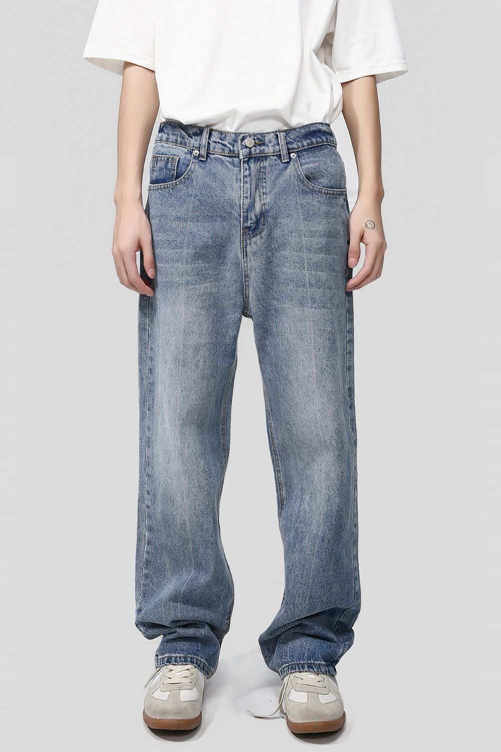Baggy jeans with pockets, basic style, no stretch, 90.4% cotton.