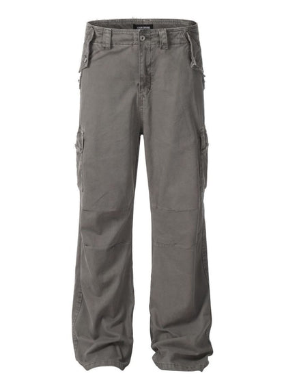 Men’s straight leg cargo pants in gray cotton-polyester blend with side pockets.